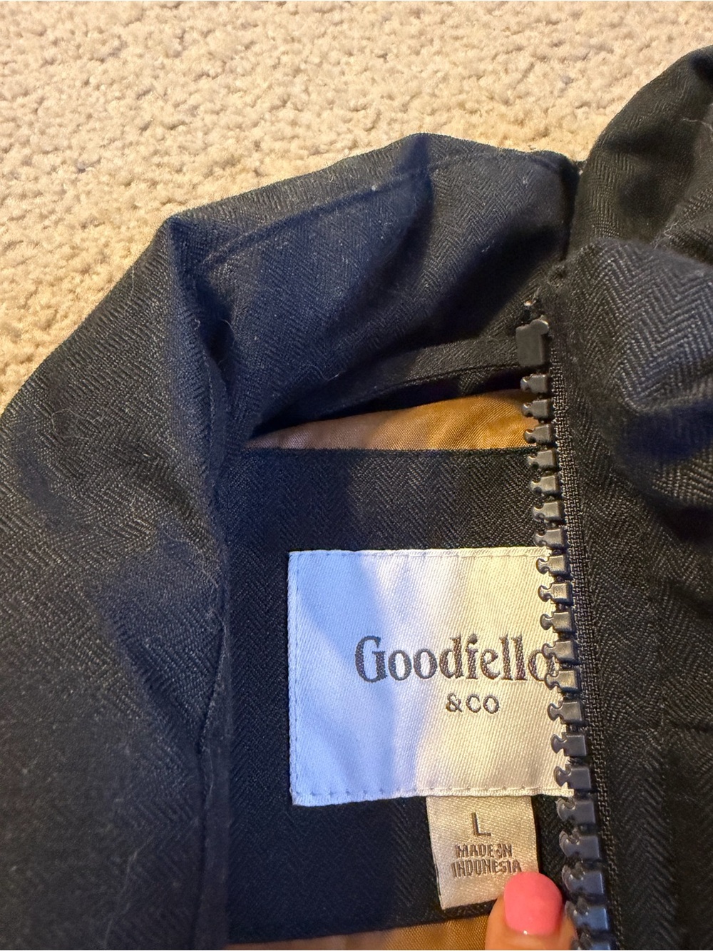 Goodfellow & Co Black Quilted Puffer Vest with Tan Lining - Picture 2 of 3